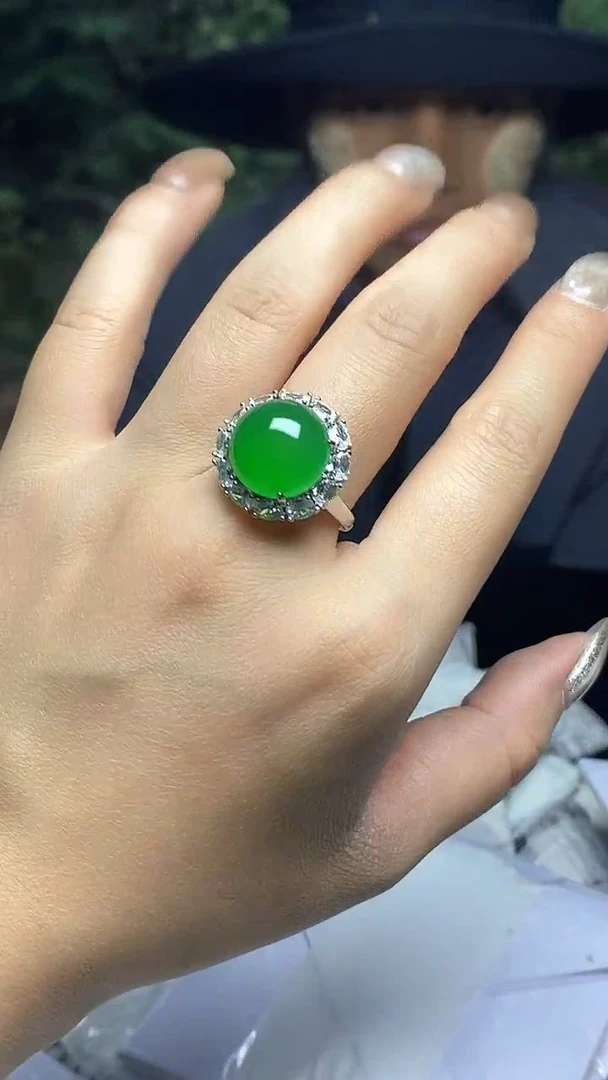 满色吊坠，所见即所得！