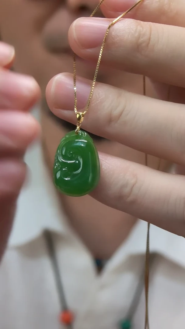 颈饰18K金镶嵌和田玉18K金碧玉如意吊坠XE赠链