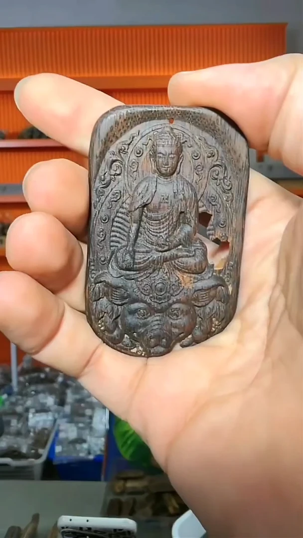 沉香吊坠163号红土生肖猪多样性发一