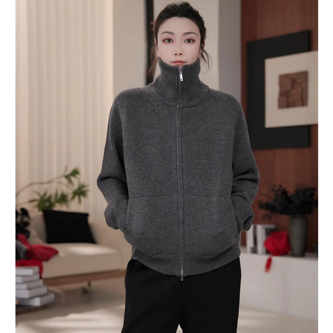 1OO羊毛慵懒风柔软大翻领纯色毛衣外套