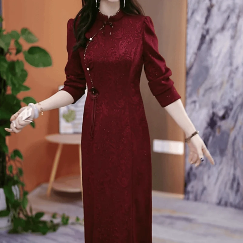 B447【连衣裙】2025秋季新款时尚高端优雅气质修身显瘦减龄连衣裙