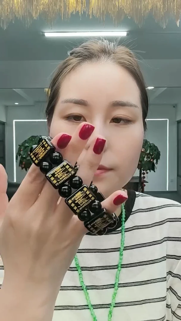 黑色手牌多样性发货任意一件