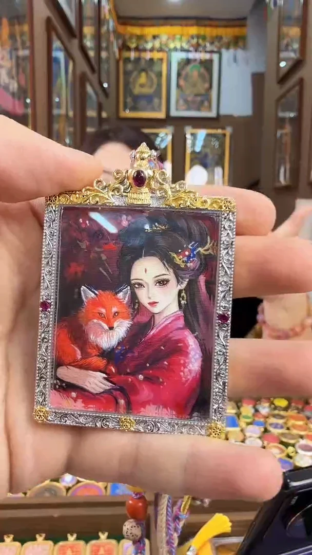 吊坠九尾狐仙-热贡纯手绘唐卡