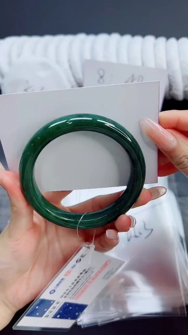 未镶嵌手镯和田玉48/65.3