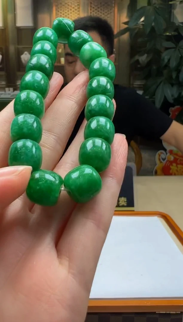 翡翠未镶嵌颈饰YY2025-5-24-32