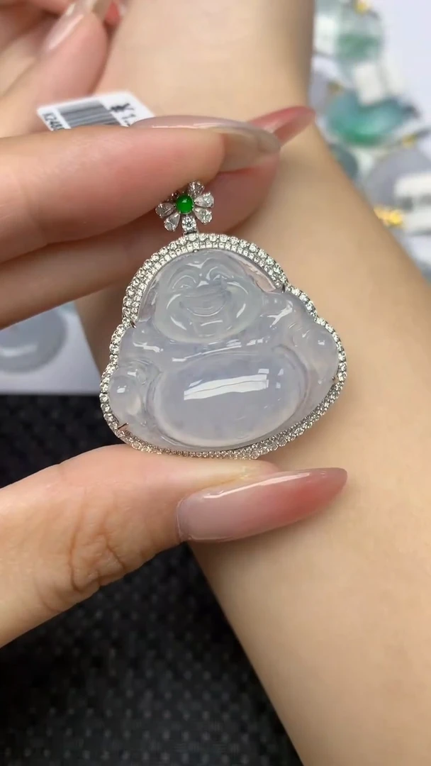 翡翠18K金镶嵌颈饰天然翡翠a货