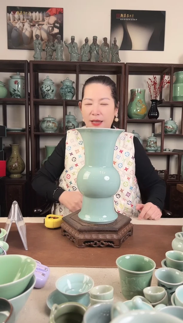 纯手工 粉青 花觚L
