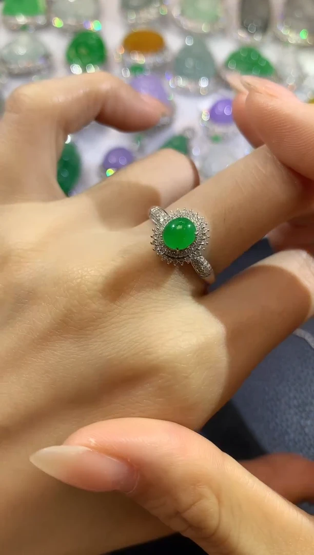 翡翠戒指18K金镶嵌Z21