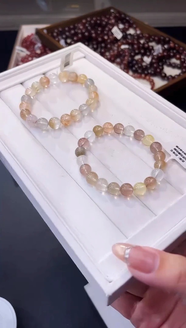 【闪购商品】水晶/未镶嵌04兔毛手串9mm