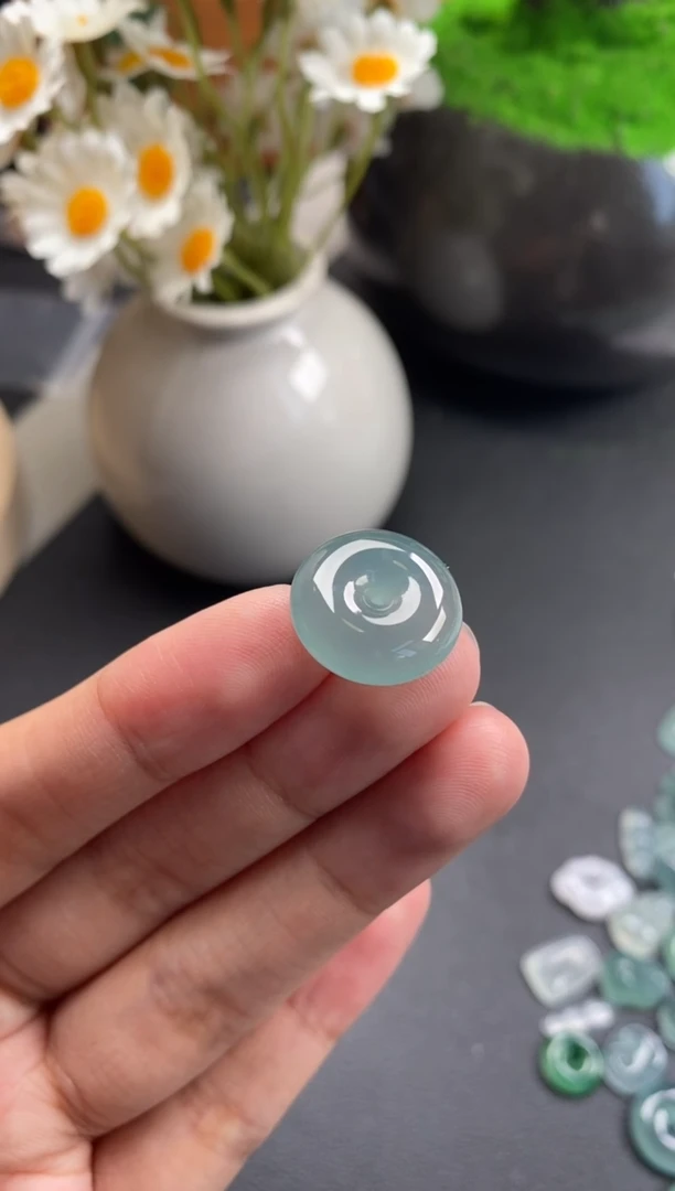 散珠翡翠冰种平安扣