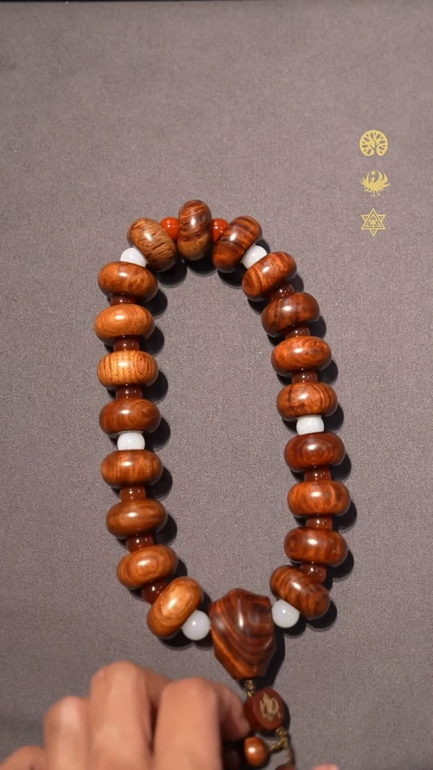 手串/手链黄花梨/降香黄檀の*海南黄花梨老料鲨鱼背三通定制