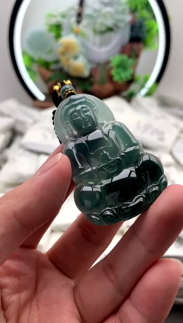 【闪购商品】翡翠颈饰未镶嵌观音