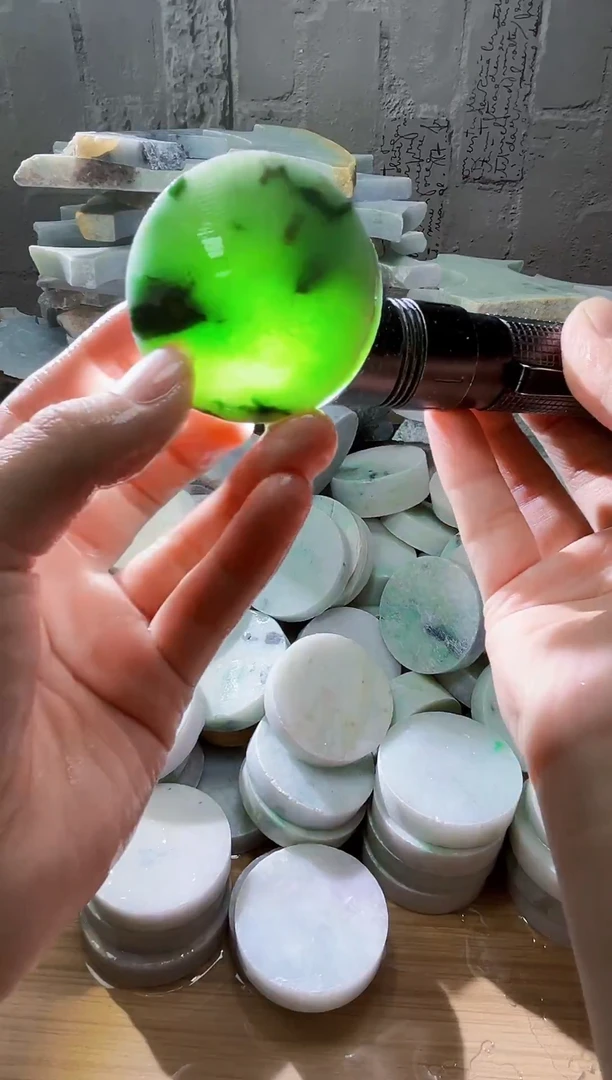 裸石翡翠天然翡翠A货余 南 543