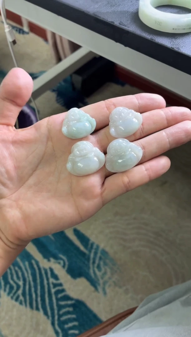 翡翠未镶嵌颈饰缅甸天然翡翠吊坠