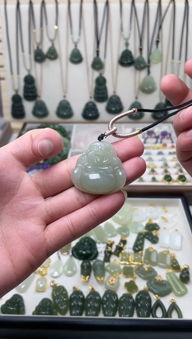 吊坠(不含链)未镶嵌和田玉吊坠(不含链) 未镶嵌 和田玉