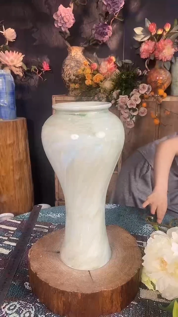 摆件精品陶瓷花器 高度32 口径10