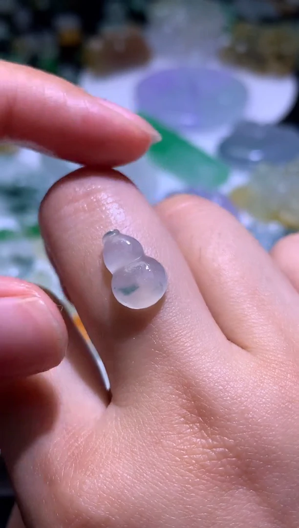 定制翡翠未镶嵌毛货