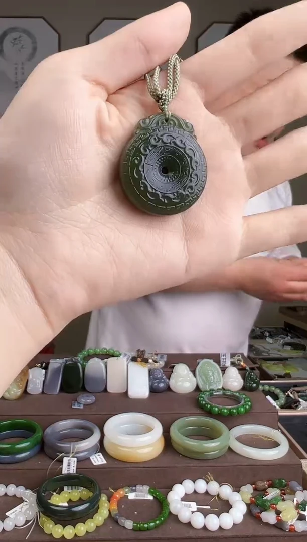 和田玉未镶嵌颈饰多样性发货 拍一单发一个