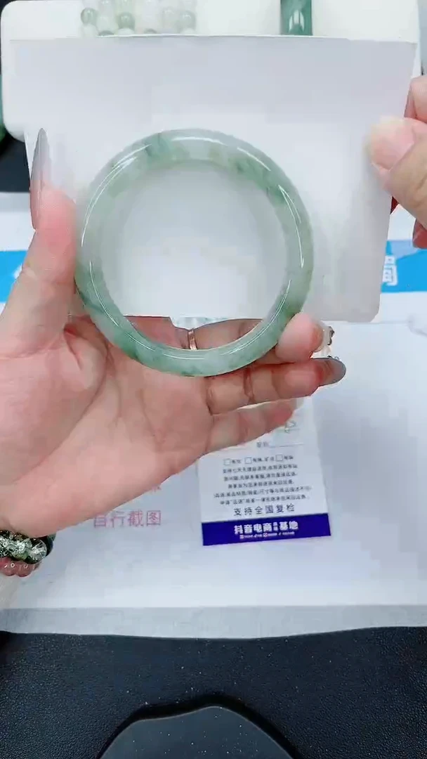 【闪购商品】石英质玉手镯未镶嵌204号/59-60圈