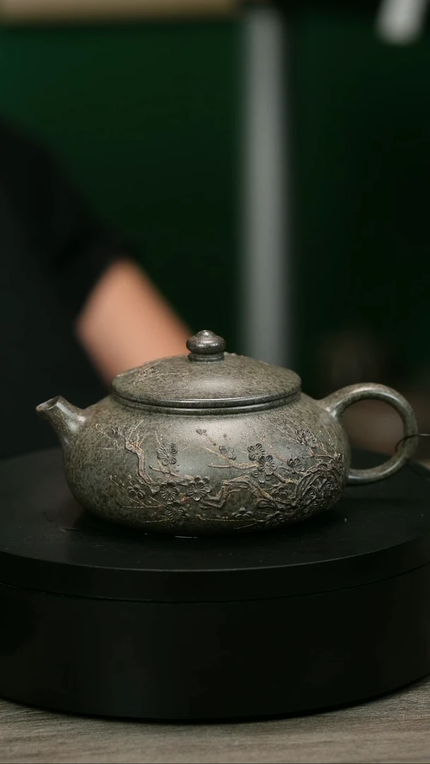 茶壶紫砂谦**哥H1860陈春芬段泥梅花寒江