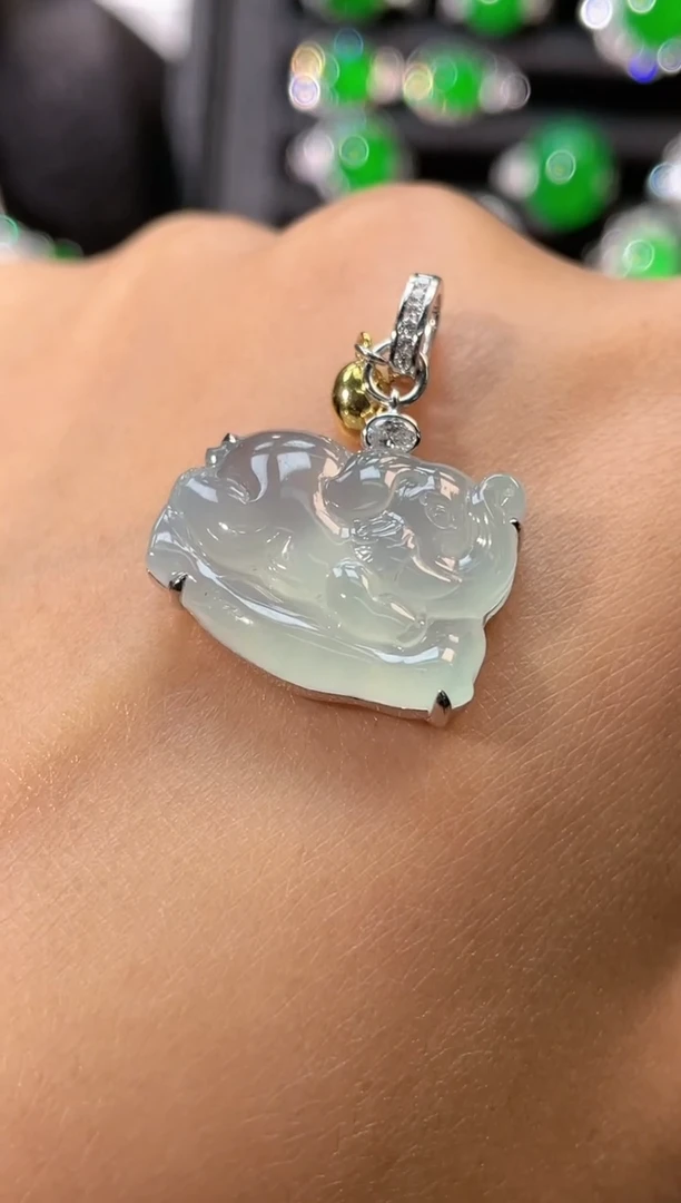 翡翠18K金镶嵌吊坠(不含链)大象吊坠