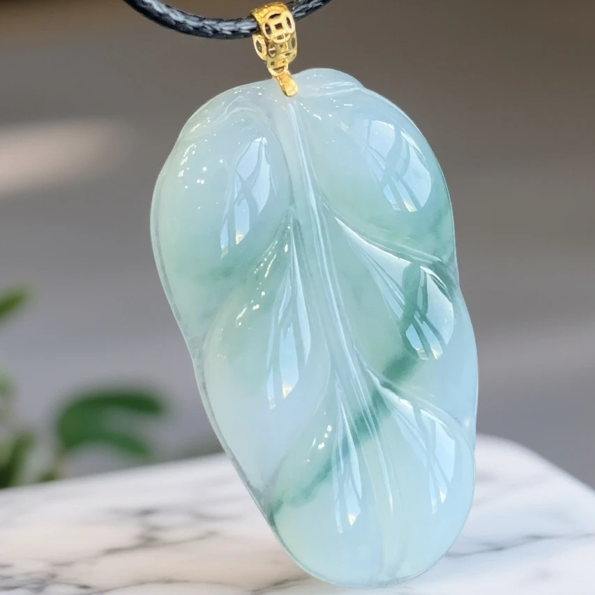 八七珠宝翡翠金镶冰飘花叶子 多样性发一件 天然A货翡翠