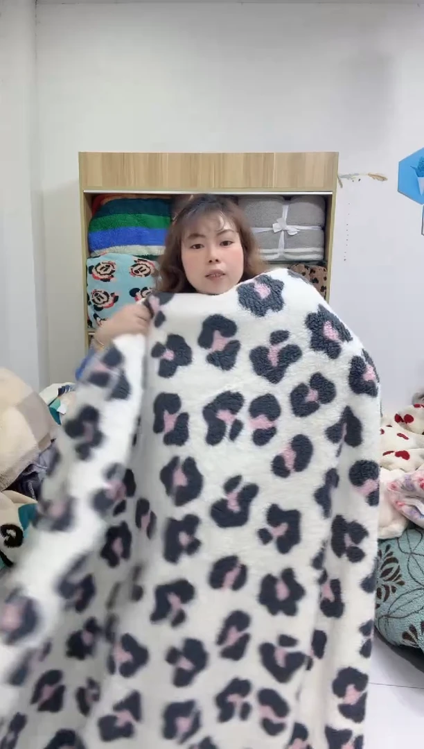 聚酯纤维1.5*2  粉豹纹双层