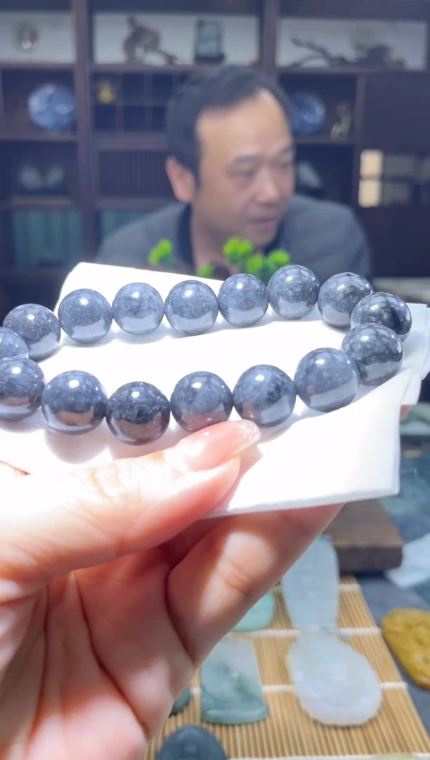 颈饰未镶嵌翡翠翡翠1207005