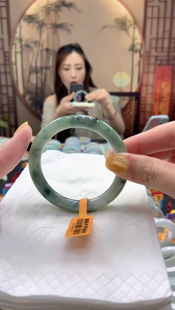 翡翠手镯未镶嵌000028839