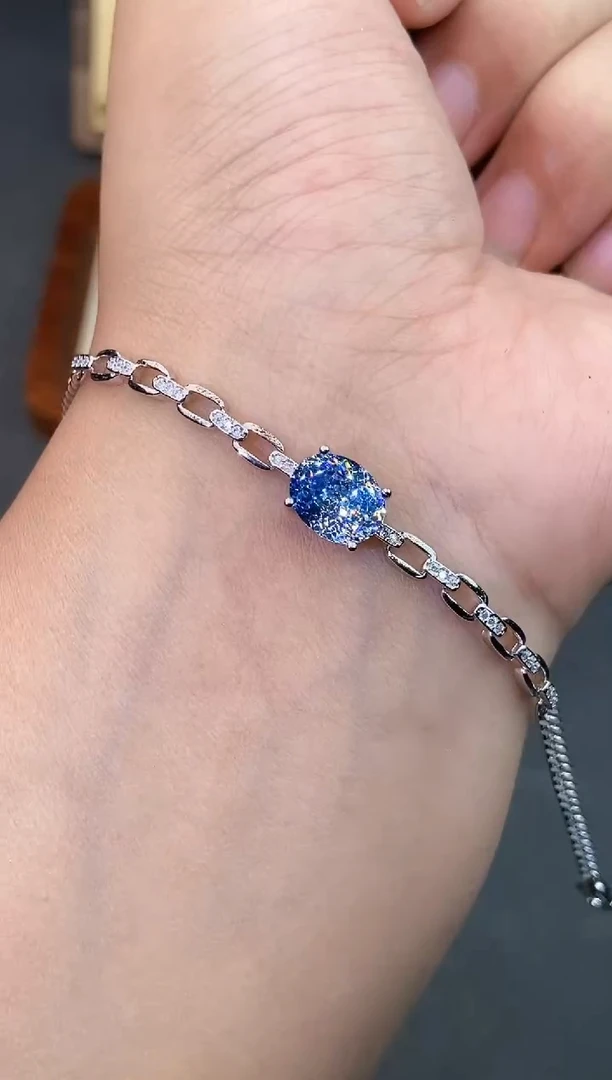 银S925镶嵌手链海蓝宝石.........