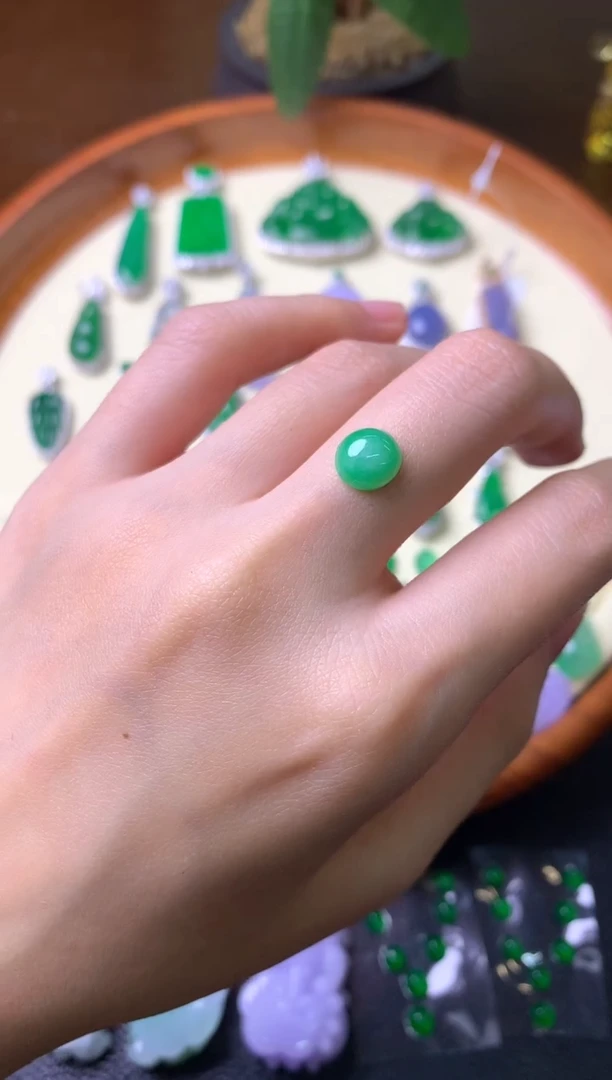 【闪购商品】定制翡翠未镶嵌裸石（镶嵌定制）