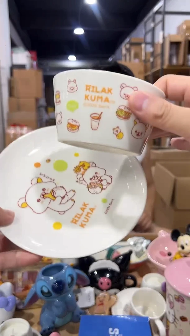 瓷片轻松熊一碗一盘