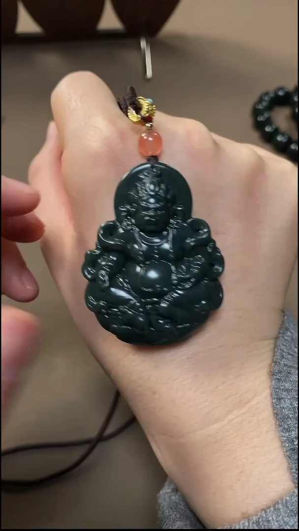 颈饰未镶嵌和田玉和田玉吊坠