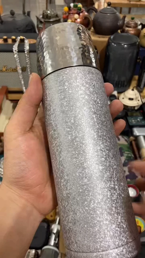 瓷片闪购商品   如图所示