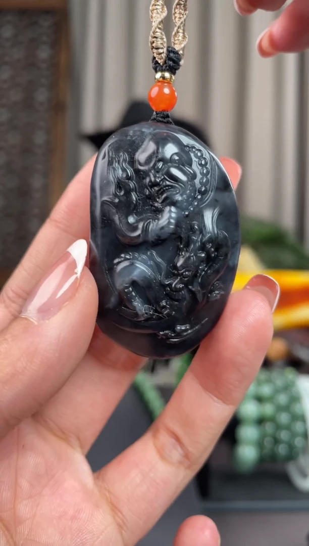 未镶嵌和田玉挂件降龙罗汉