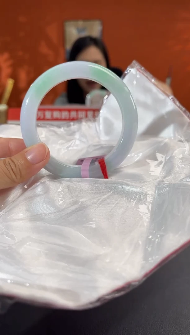 未镶嵌手镯翡翠2X        圈口58.7