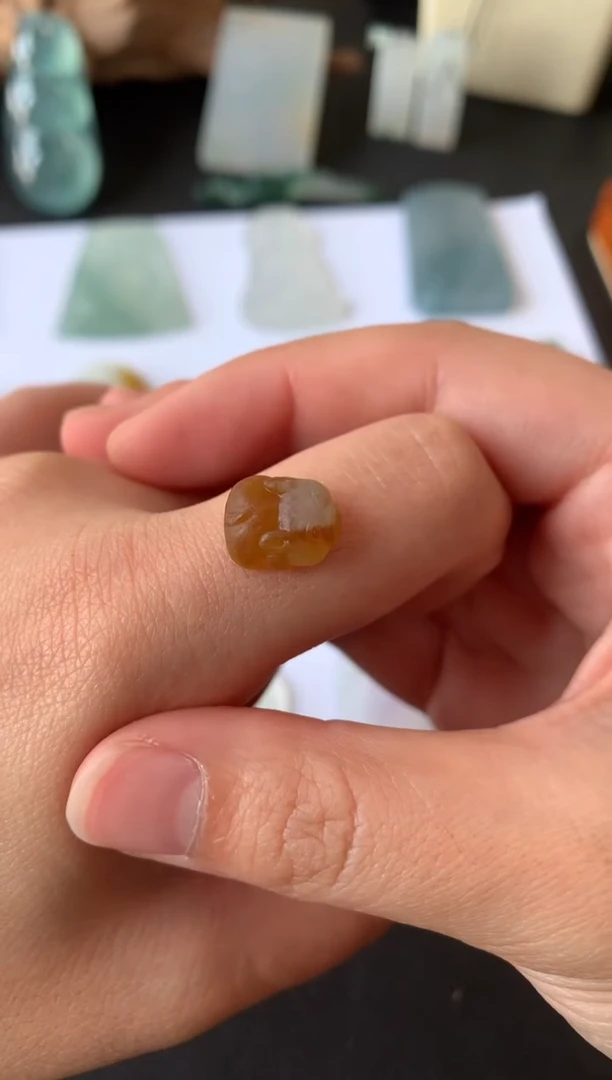 【闪购商品】定制翡翠未镶嵌翡翠