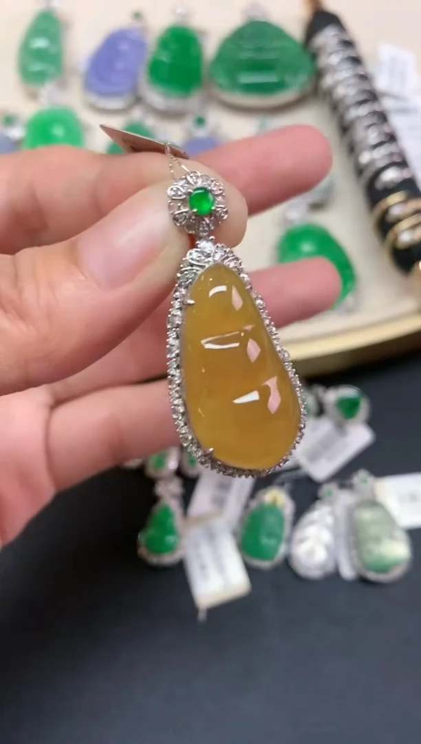 【闪购商品】翡翠吊坠(不含链)18K金镶嵌A271|19800