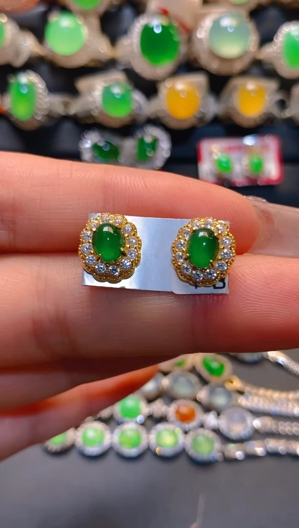 翡翠银S925镶嵌耳饰天然