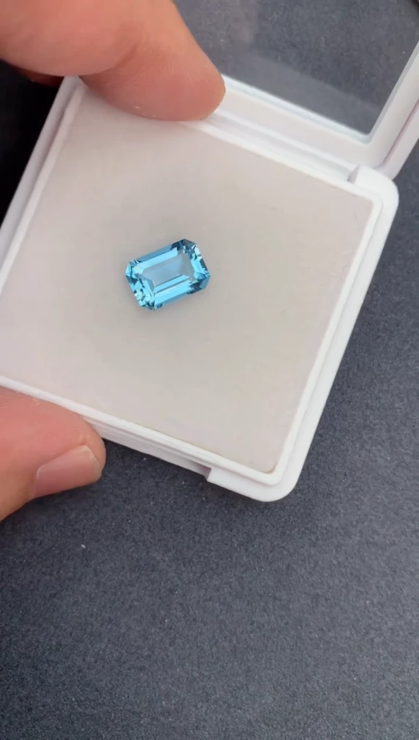 【闪购商品】海蓝宝石裸石未镶嵌3.5ct海蓝宝