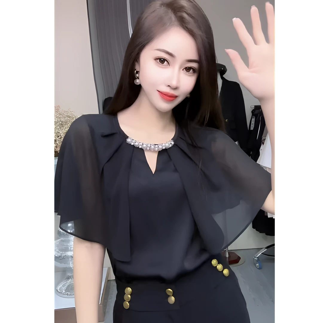 2025轻奢时尚气质洋气春季重工减龄披肩领显瘦洋气百搭纯色小衫