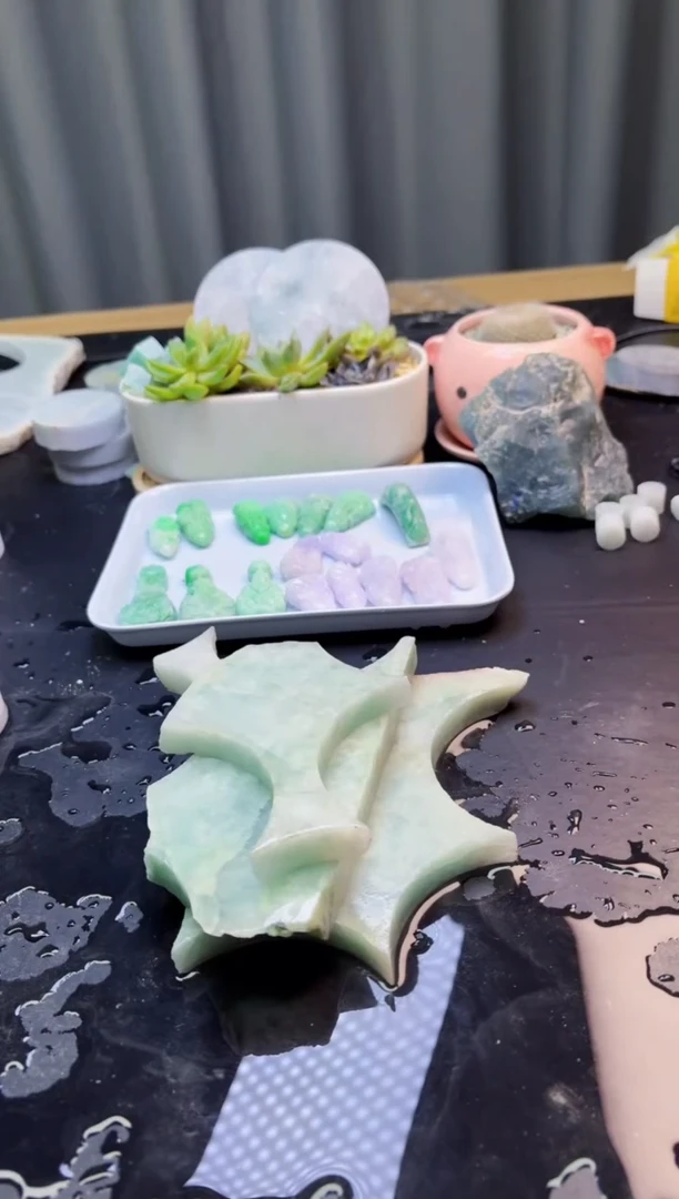 翡翠未镶嵌颈饰020天然缅甸A货翡翠