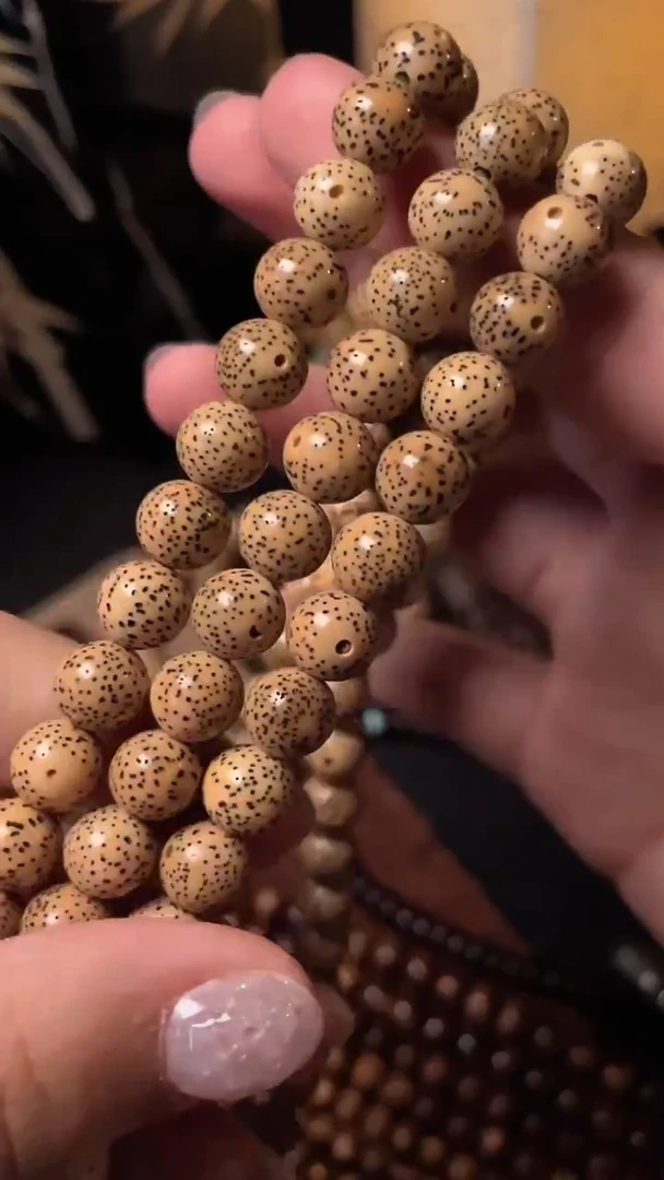 手串星月菩提精工级黄皮8.5圆珠长串（B）