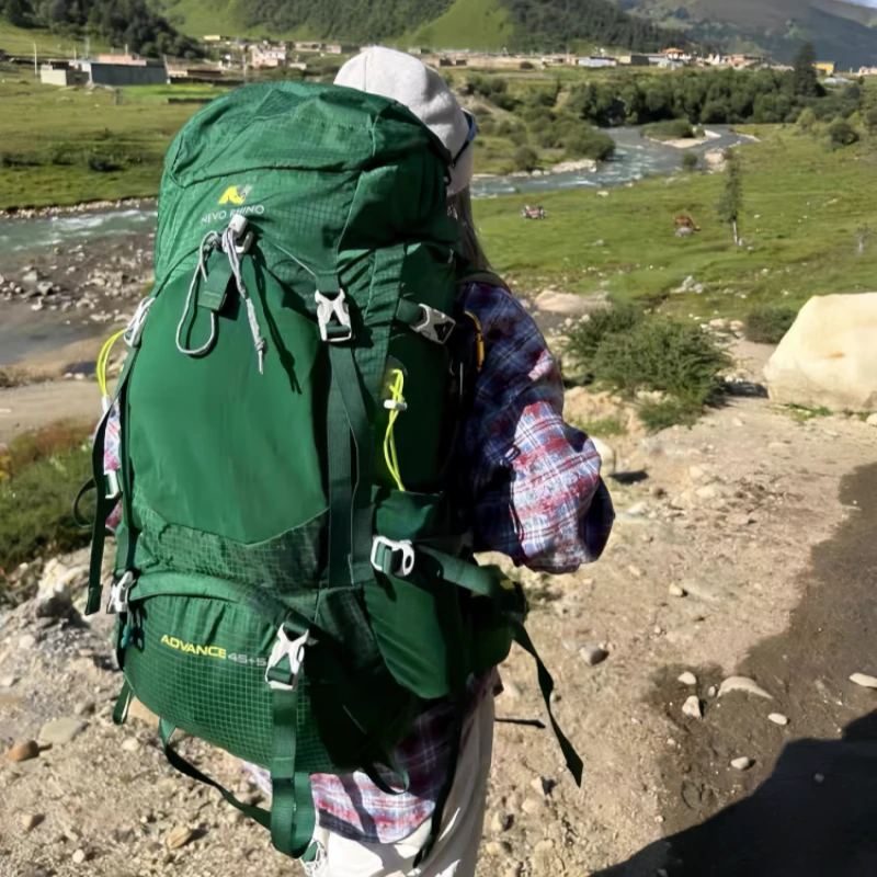 嘴哥同款旷野引力！！登山包户外徒步露营轻便背包50l大容量C1131