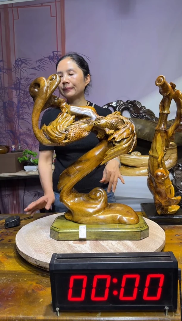 金丝楠A*Z金丝楠木雕刻摆件