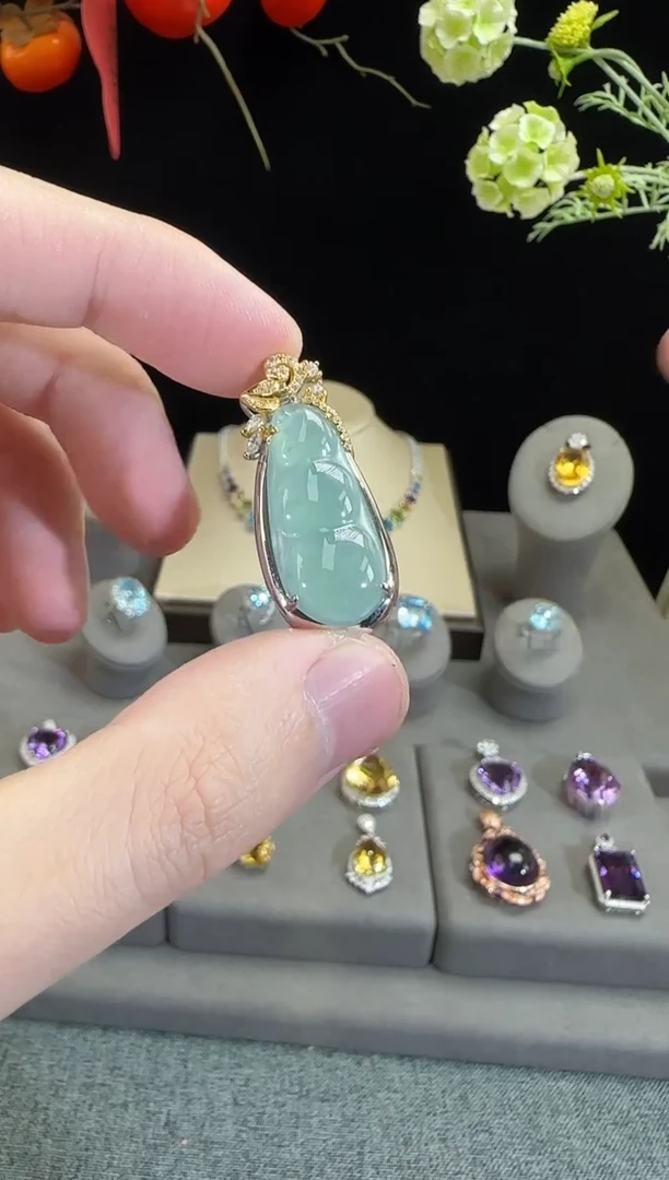 翡翠银S925镶嵌颈饰11*24mm翡翠吊坠