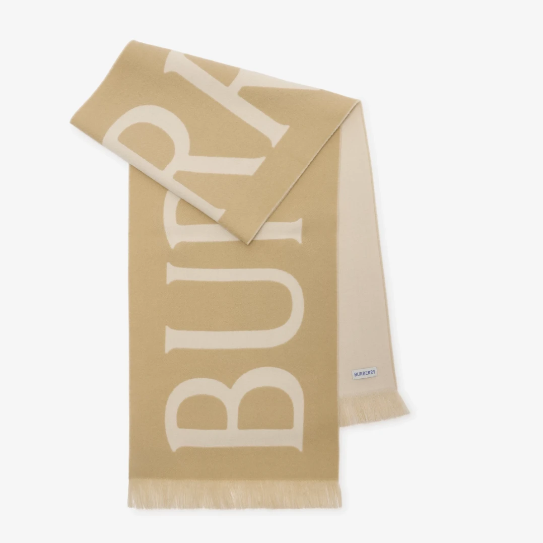 未使用 BURBERRY/博柏利 新款字母盾牌logo羊毛奶茶色黑白围巾