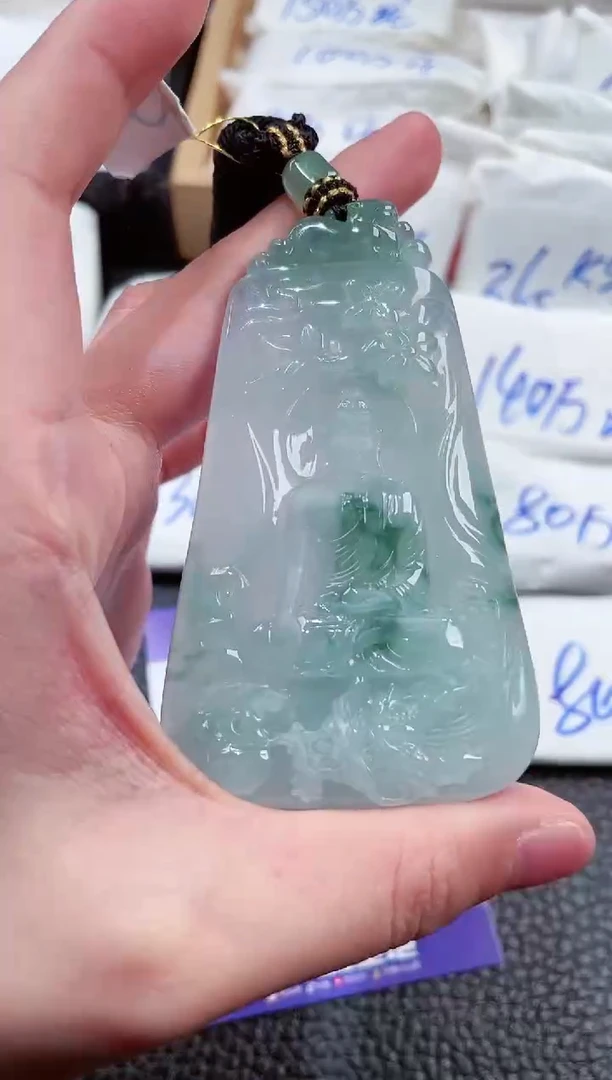 【闪购商品】翡翠颈饰未镶嵌00006329御龙阿咪