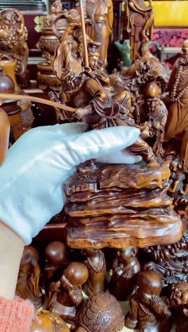 小叶黄杨摆件钟馗嫁妹