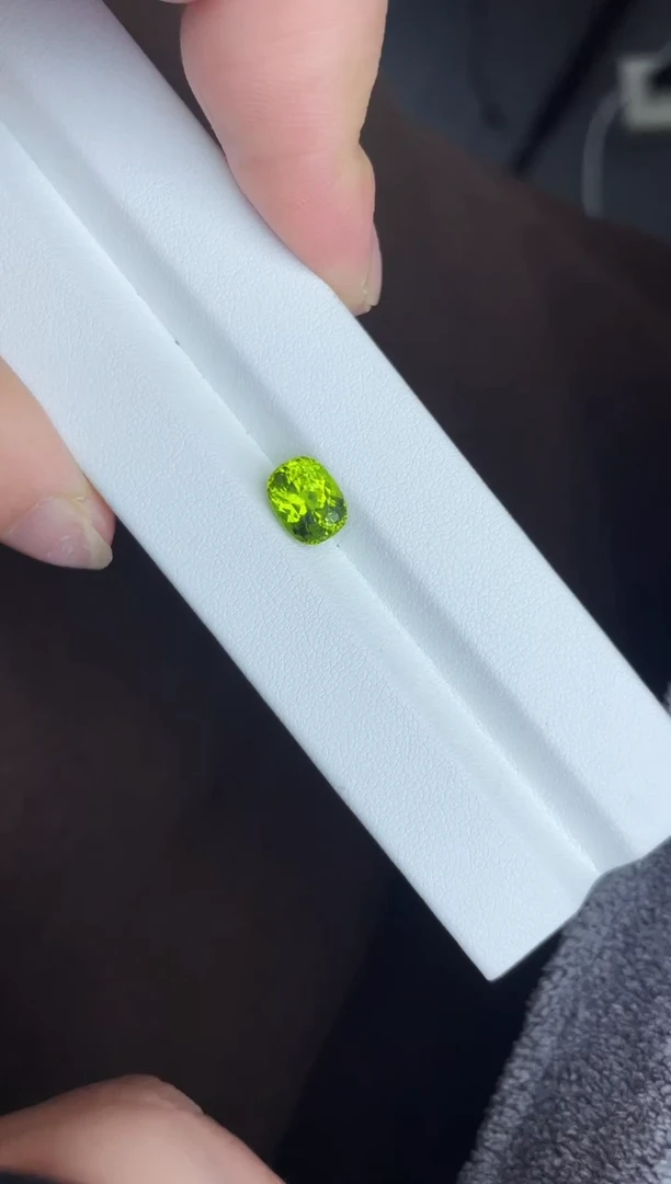 未镶嵌裸石橄榄石2.86ct